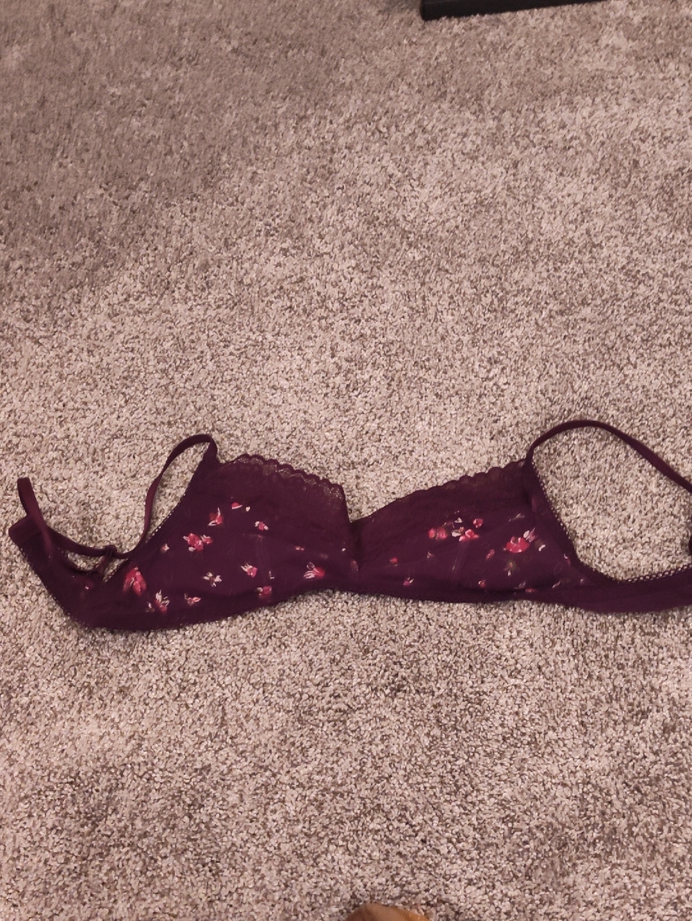 Must Bundle: Savage X Fenty Plum Floral Lace Underwire Bra - Plum